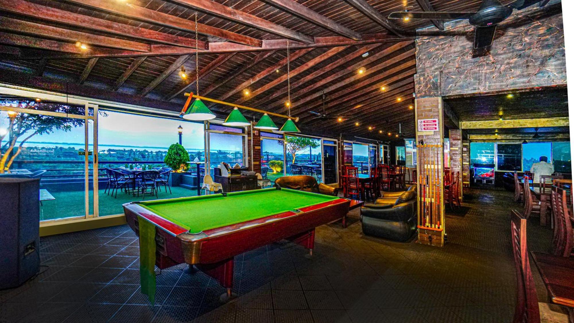 Sasha Transit Hotel Katunayaka Ngoại thất bức ảnh