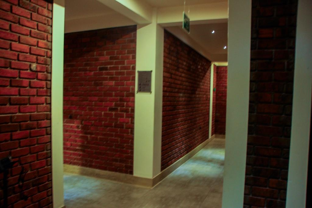 Sasha Transit Hotel Katunayaka Ngoại thất bức ảnh