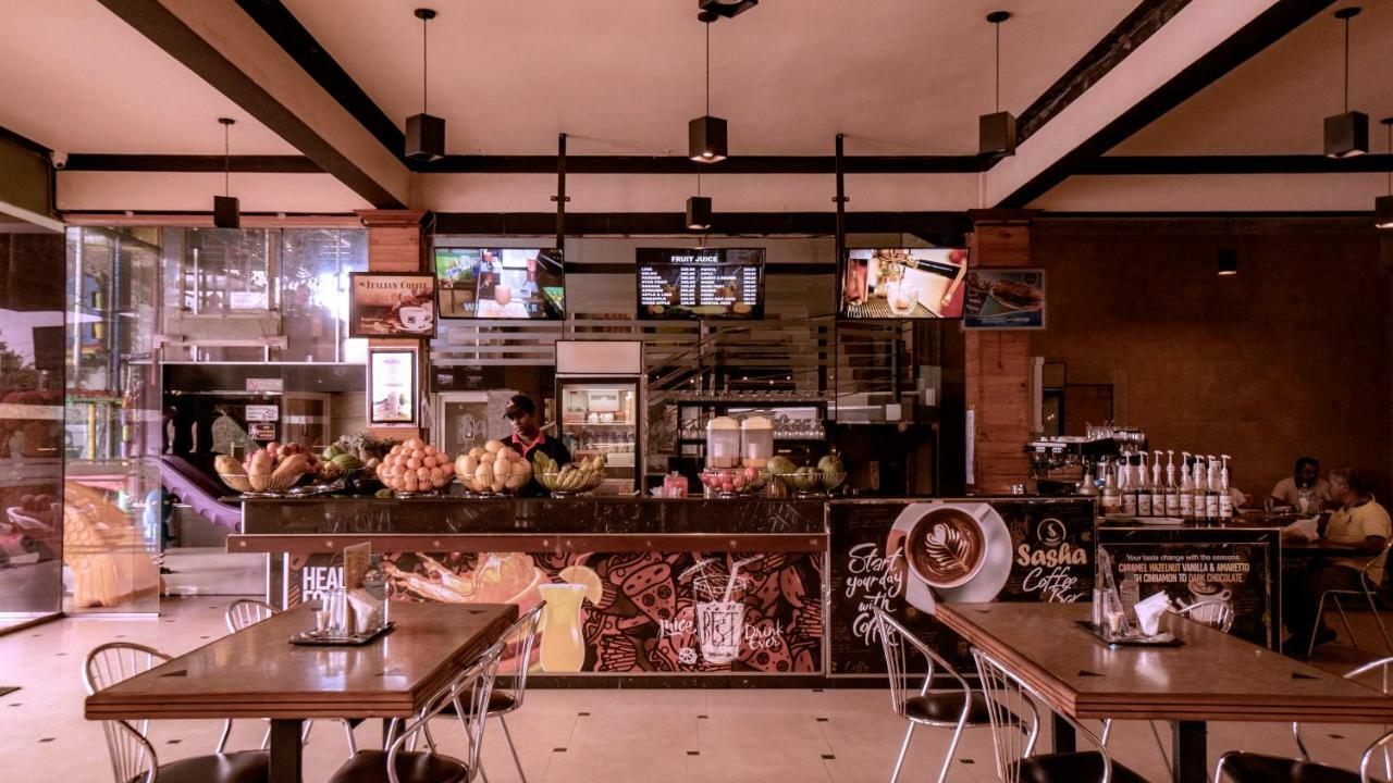Sasha Transit Hotel Katunayaka Ngoại thất bức ảnh