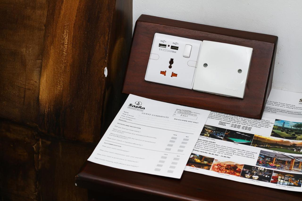 Sasha Transit Hotel Katunayaka Ngoại thất bức ảnh
